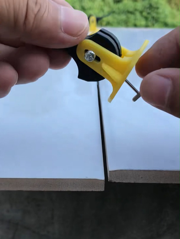 瓷砖找平器拿不出来怎么办(瓷砖找平器拿不出来怎么办视频) 瓷砖找平器拿不出来怎么办(瓷砖找平器拿不出来怎么办视频)